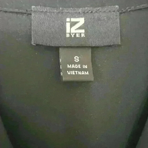 IZ Byer tunic top - Picture 2 of 3